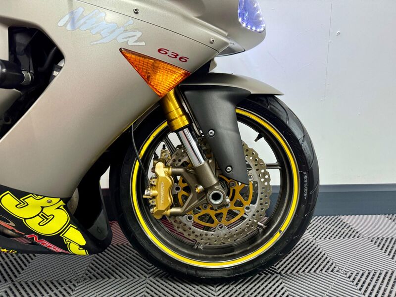 KAWASAKI NINJA