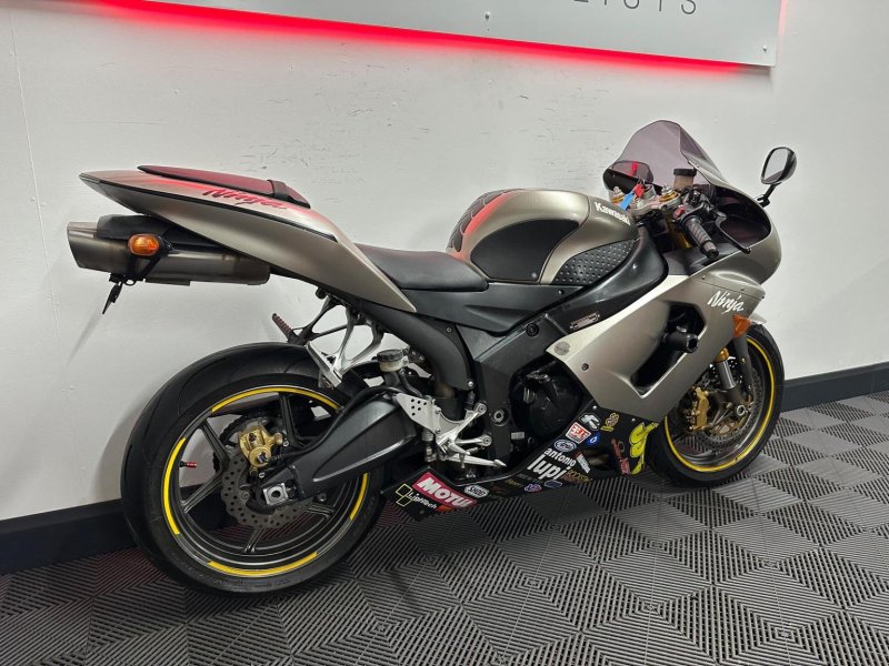 KAWASAKI NINJA