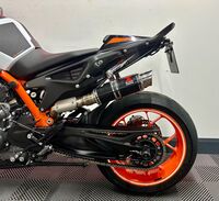 KTM 890 DUKE