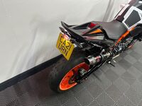KTM 890 DUKE