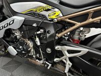 BMW S1000R