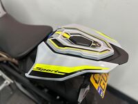 BMW S1000R