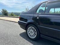 VOLKSWAGEN VENTO