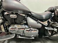 SUZUKI Intruder 800