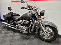 SUZUKI Intruder 800