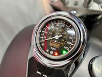 SUZUKI Intruder 800