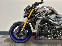 SUZUKI GSX-S750