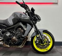 YAMAHA MT-09