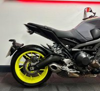 YAMAHA MT-09