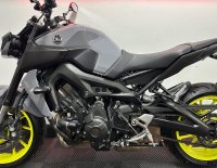 YAMAHA MT-09