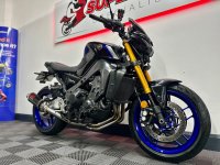 YAMAHA MT-09