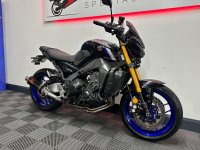 YAMAHA MT-09