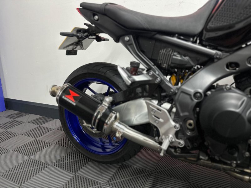 YAMAHA MT-09