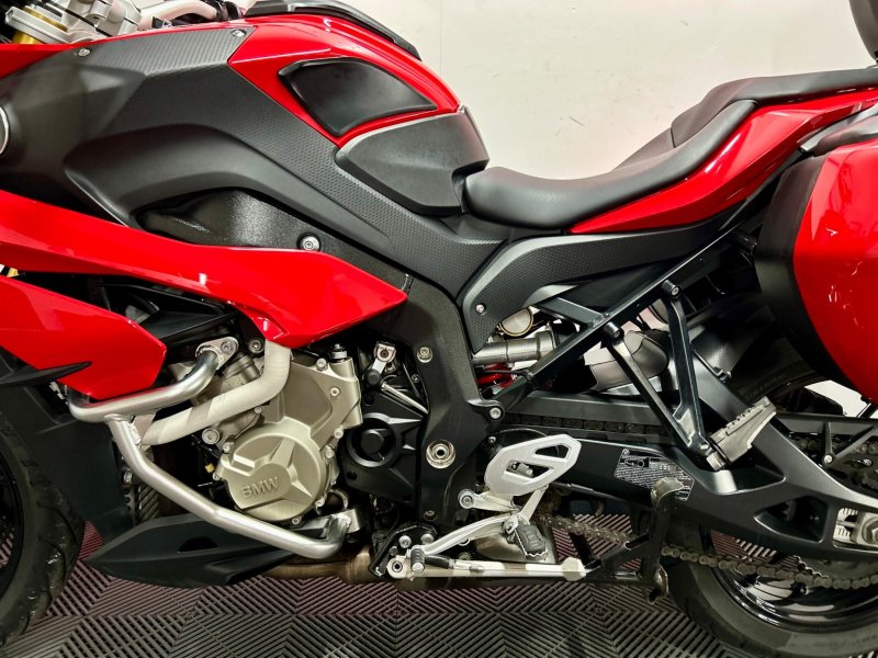 BMW S1000XR