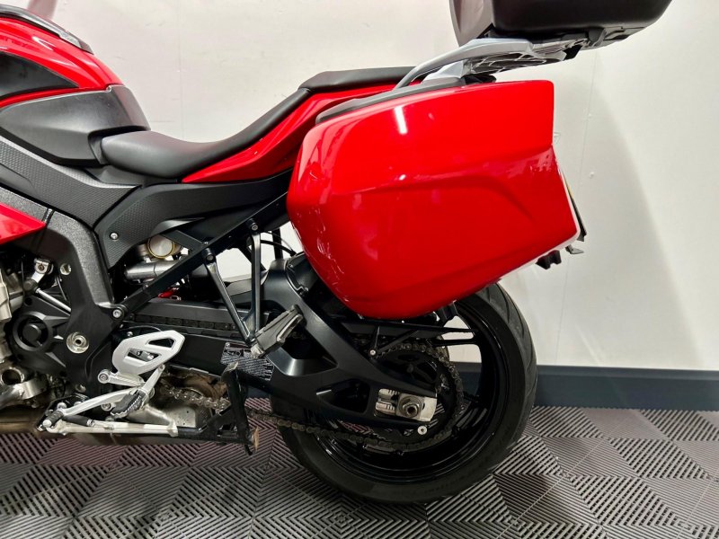 BMW S1000XR