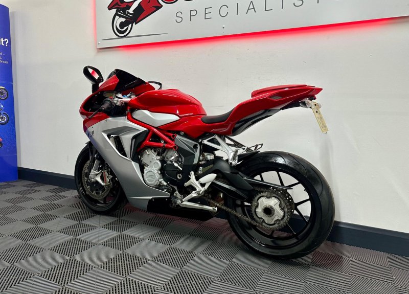 MV AGUSTA F3