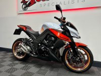 KAWASAKI Z1000