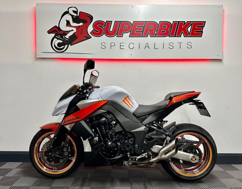 KAWASAKI Z1000
