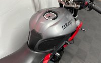 TRIUMPH STREET TRIPLE 675