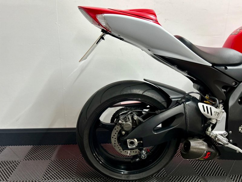 SUZUKI GSXR600