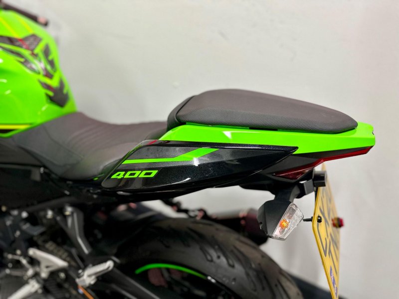 KAWASAKI Ninja 400