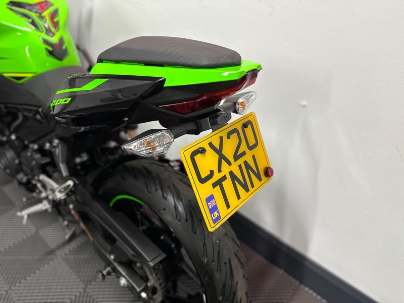 KAWASAKI Ninja 400