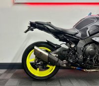YAMAHA MT-10