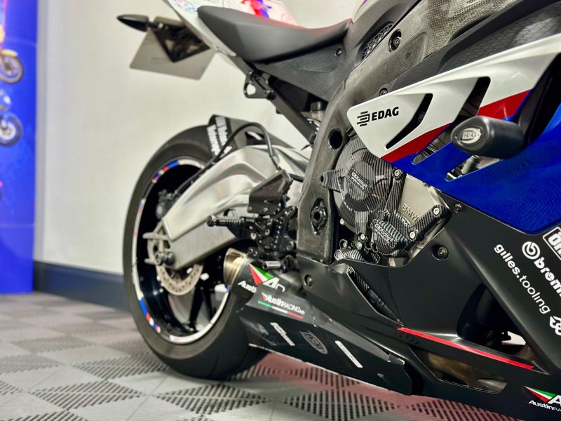 BMW S1000RR