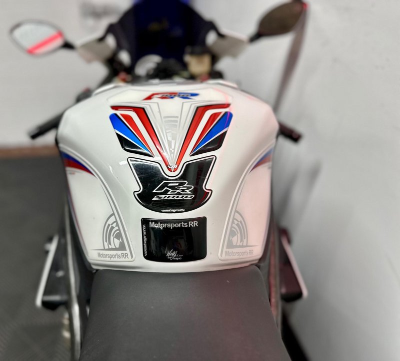 BMW S1000RR