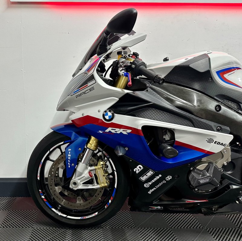 BMW S1000RR