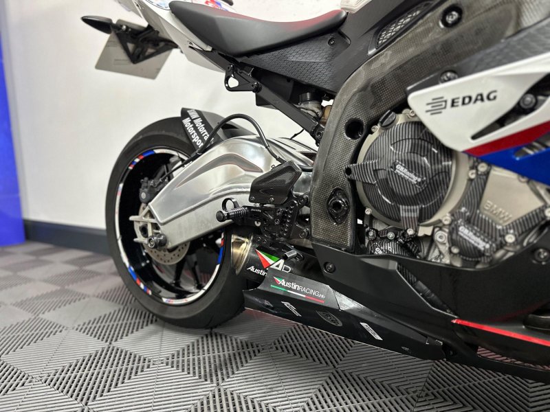 BMW S1000RR
