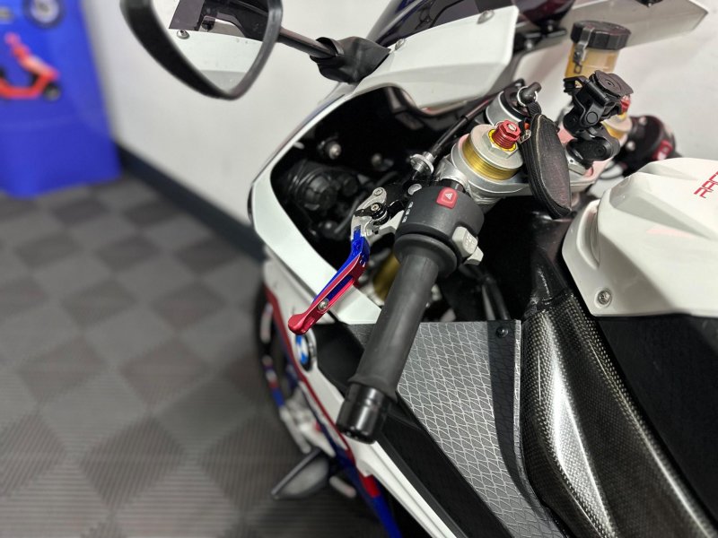 BMW S1000RR