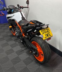 KTM 890 DUKE
