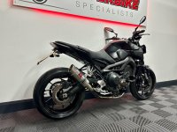 YAMAHA MT-09