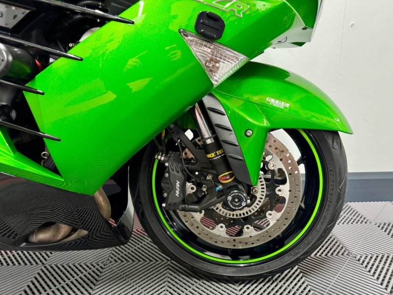 KAWASAKI ZZR1400