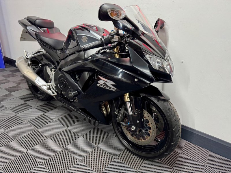 SUZUKI GSXR600