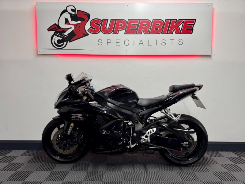 SUZUKI GSXR600
