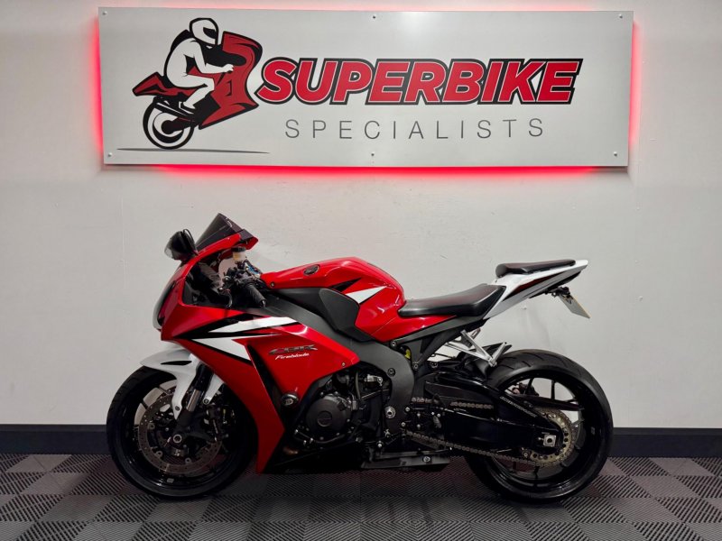 HONDA CBR1000RR Fireblade
