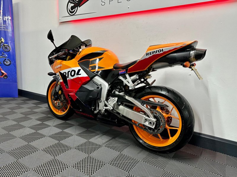 HONDA CBR600RR