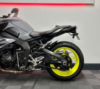 YAMAHA MT-10