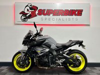 YAMAHA MT-10