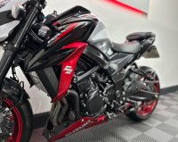 SUZUKI GSX-S750