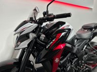 SUZUKI GSX-S750