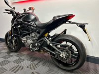 DUCATI Monster