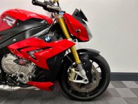 BMW S1000R