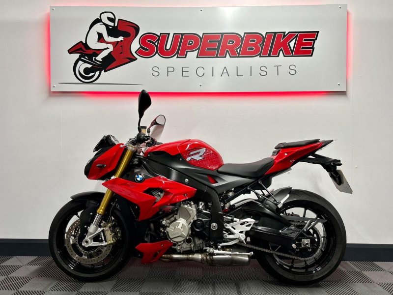 BMW S1000R