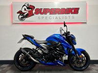 SUZUKI GSX-S750