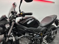 SUZUKI SV650