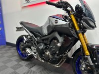YAMAHA MT-09