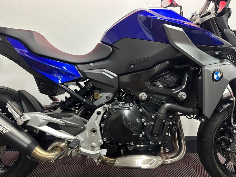 BMW F900R